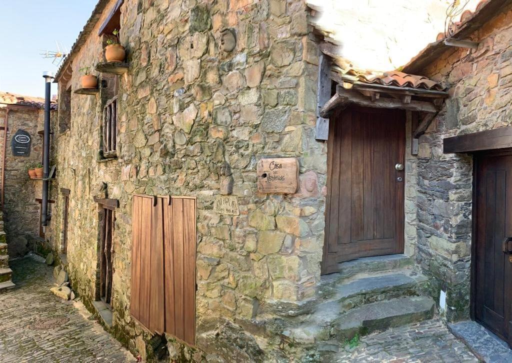 Casa Das Estatuas Gondramaz Екстериор снимка